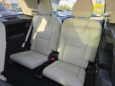 2023 Volvo XC90 Recharge Plug-In Hybrid Ultimate Bright Theme