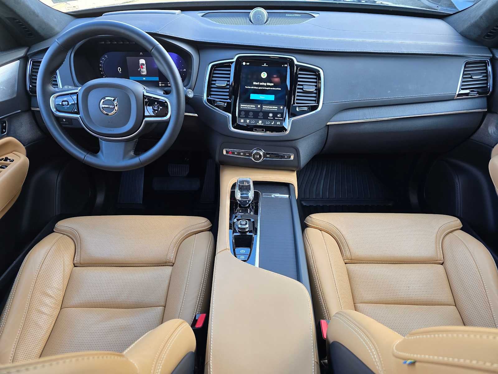 2023 Volvo XC90 Recharge Plug-In Hybrid Ultimate Bright Theme