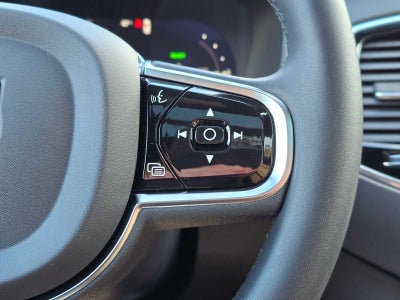 2023 Volvo XC90 Recharge Plug-In Hybrid Ultimate Bright Theme