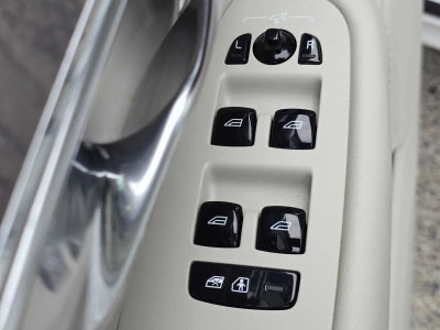 2023 Volvo XC90 Recharge Plug-In Hybrid Ultimate Bright Theme