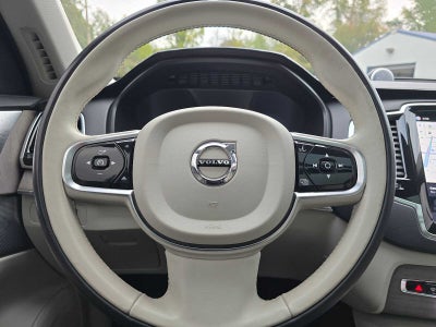 2023 Volvo XC90 Recharge Plug-In Hybrid Ultimate Bright Theme