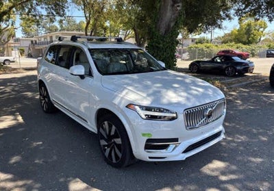 2023 Volvo XC90 Recharge Plug-In Hybrid Ultimate Bright Theme