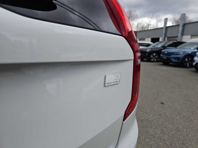 2023 Volvo XC90 Recharge Plug-In Hybrid Ultimate Bright Theme