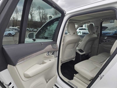 2023 Volvo XC90 Recharge Plug-In Hybrid Ultimate Bright Theme