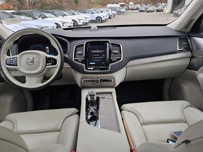 2023 Volvo XC90 Recharge Plug-In Hybrid Ultimate Bright Theme
