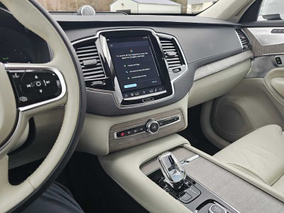 2023 Volvo XC90 Recharge Plug-In Hybrid Ultimate Bright Theme