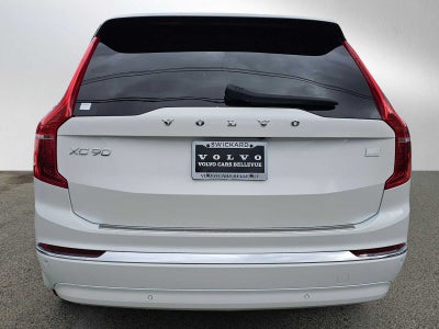 2023 Volvo XC90 Recharge Plug-In Hybrid Ultimate Bright Theme