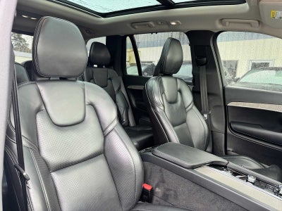 2023 Volvo XC90 Recharge Plug-In Hybrid Ultimate Bright Theme