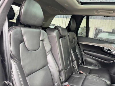 2023 Volvo XC90 Recharge Plug-In Hybrid Ultimate Bright Theme