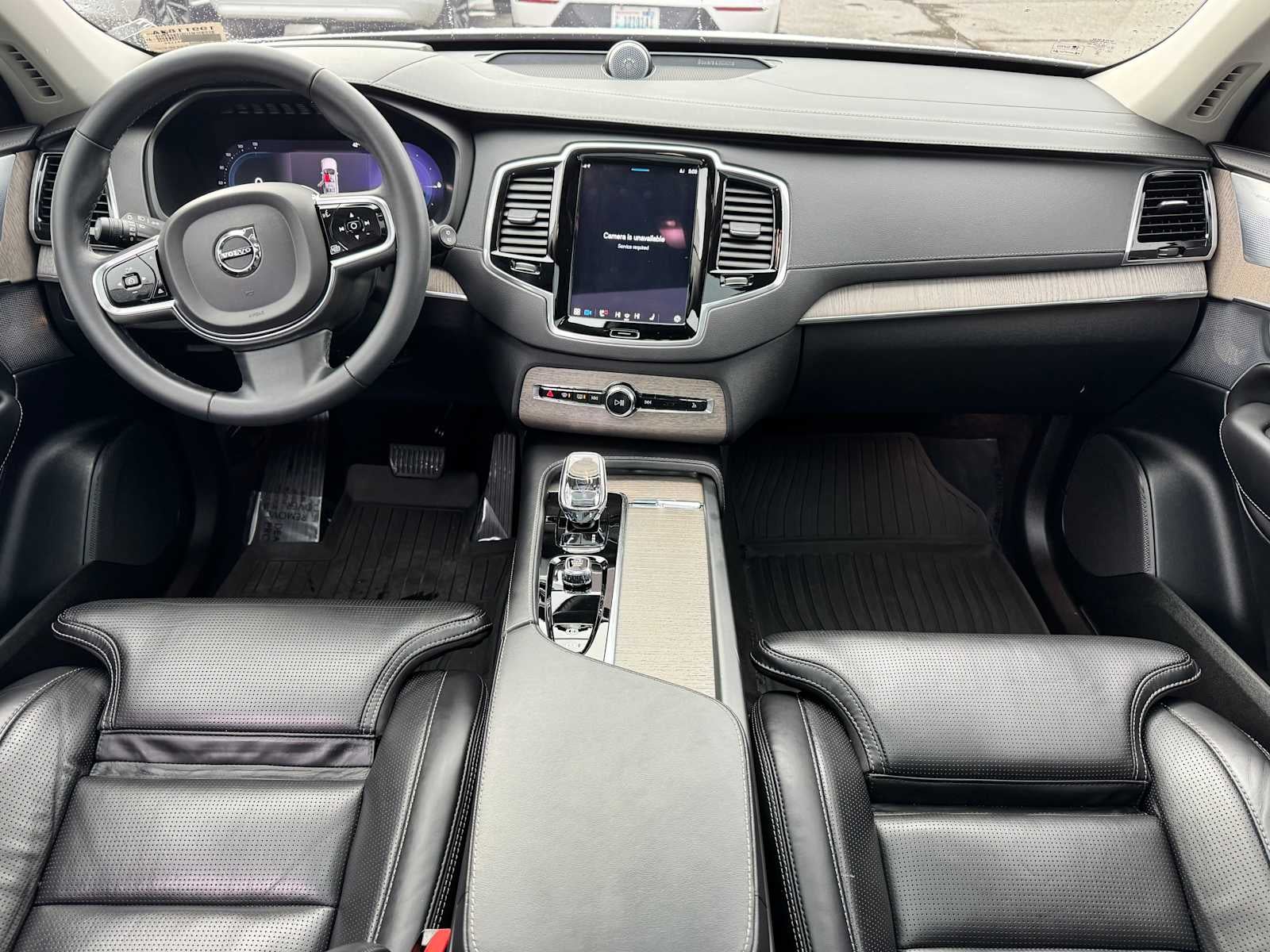 2023 Volvo XC90 Recharge Plug-In Hybrid Ultimate Bright Theme