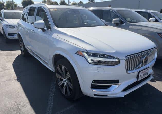 2024 Volvo XC90 Recharge Plug-In Hybrid Plus Bright Theme