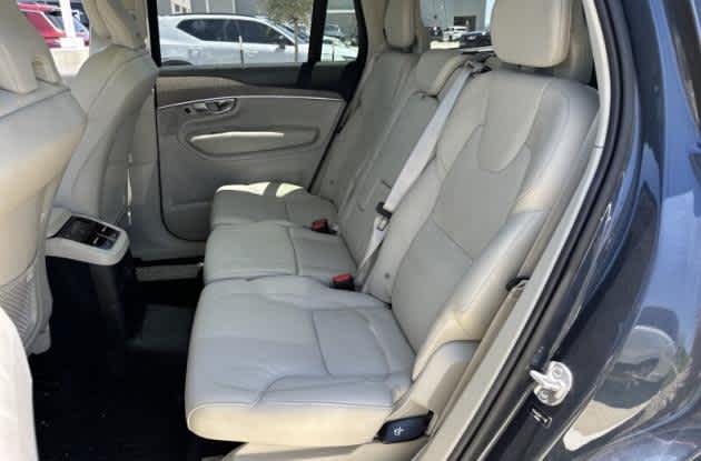 2024 Volvo XC90 Recharge Plug-In Hybrid Plus Bright Theme