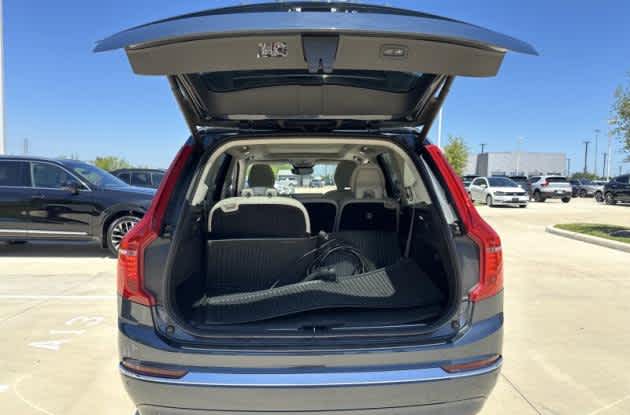 2024 Volvo XC90 Recharge Plug-In Hybrid Plus Bright Theme