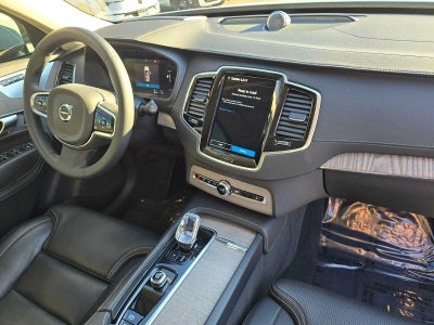 2024 Volvo XC90 Recharge Plug-In Hybrid Ultimate Bright Theme