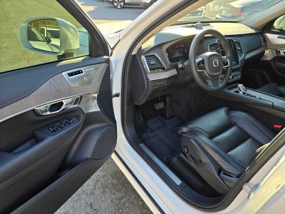 2024 Volvo XC90 Recharge Plug-In Hybrid Ultimate Bright Theme