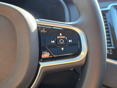 2024 Volvo XC90 Recharge Plug-In Hybrid Ultimate Bright Theme