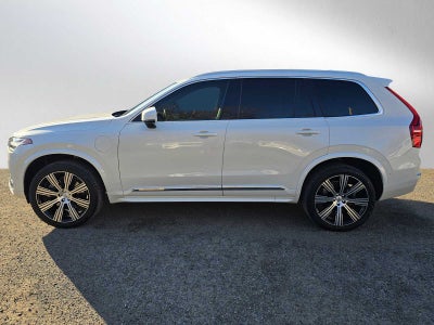 2024 Volvo XC90 Recharge Plug-In Hybrid Ultimate Bright Theme