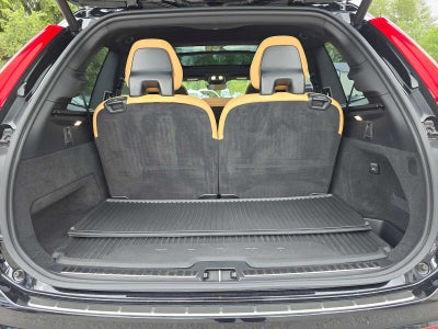 2024 Volvo XC90 Recharge Plug-In Hybrid Ultimate Bright Theme