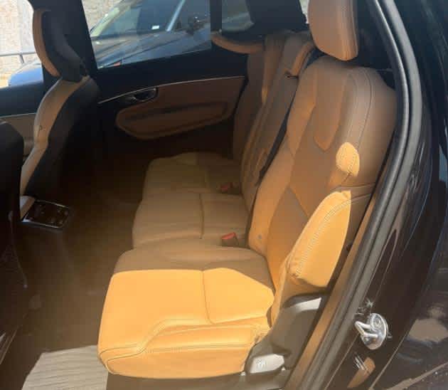 2024 Volvo XC90 Recharge Plug-In Hybrid Ultimate Bright Theme