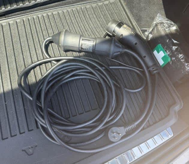 2024 Volvo XC90 Recharge Plug-In Hybrid Ultimate Bright Theme