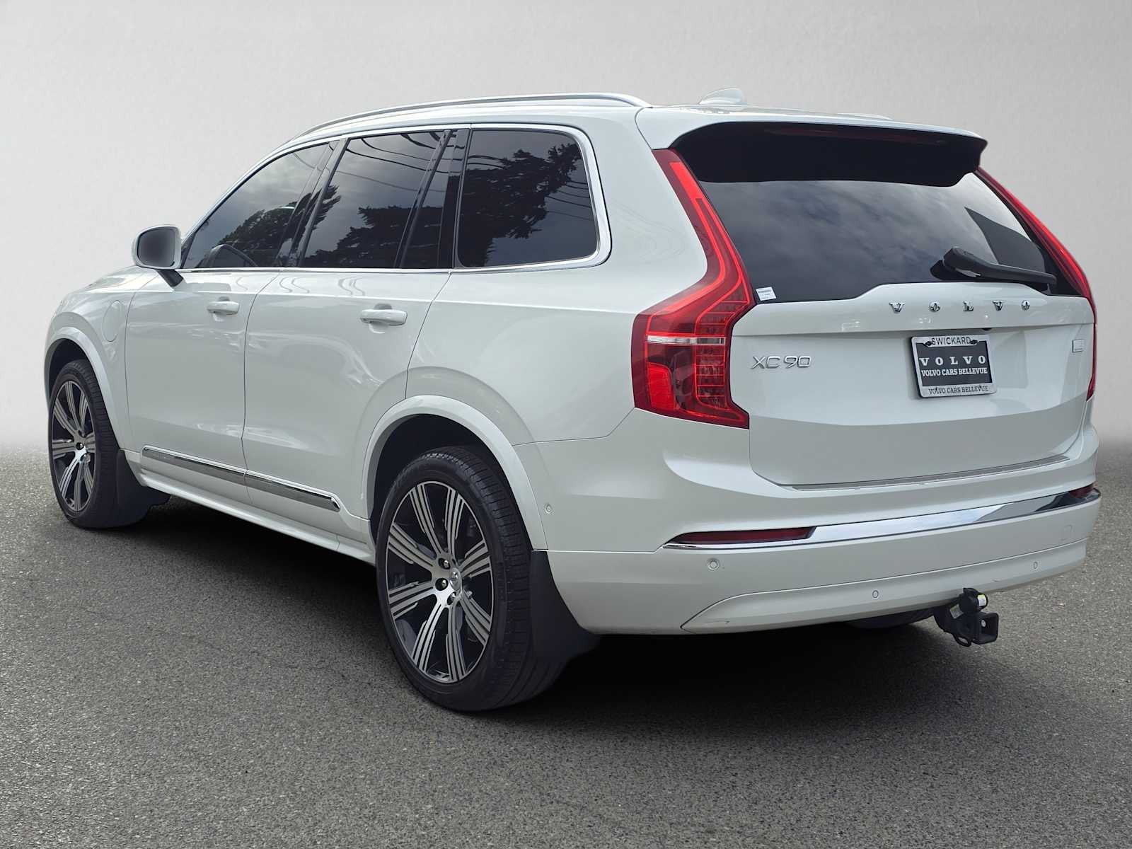2024 Volvo XC90 Recharge Plug-In Hybrid Ultimate Bright Theme