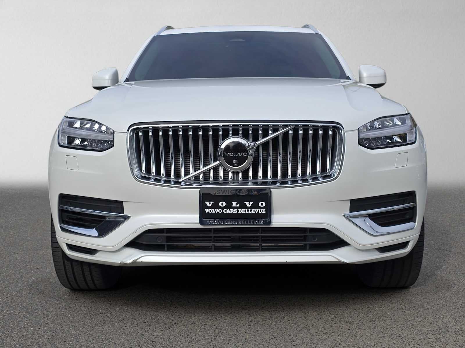 2024 Volvo XC90 Recharge Plug-In Hybrid Ultimate Bright Theme