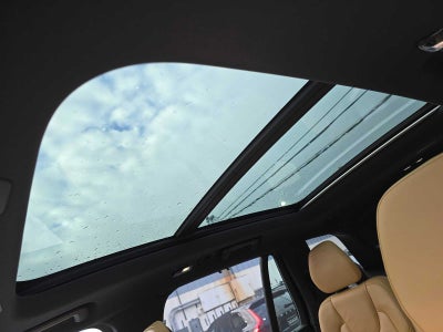 2024 Volvo XC90 Recharge Plug-In Hybrid Ultimate Bright Theme