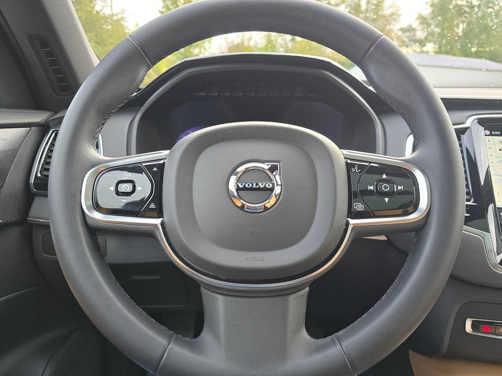 2024 Volvo XC90 Recharge Plug-In Hybrid Ultimate Bright Theme
