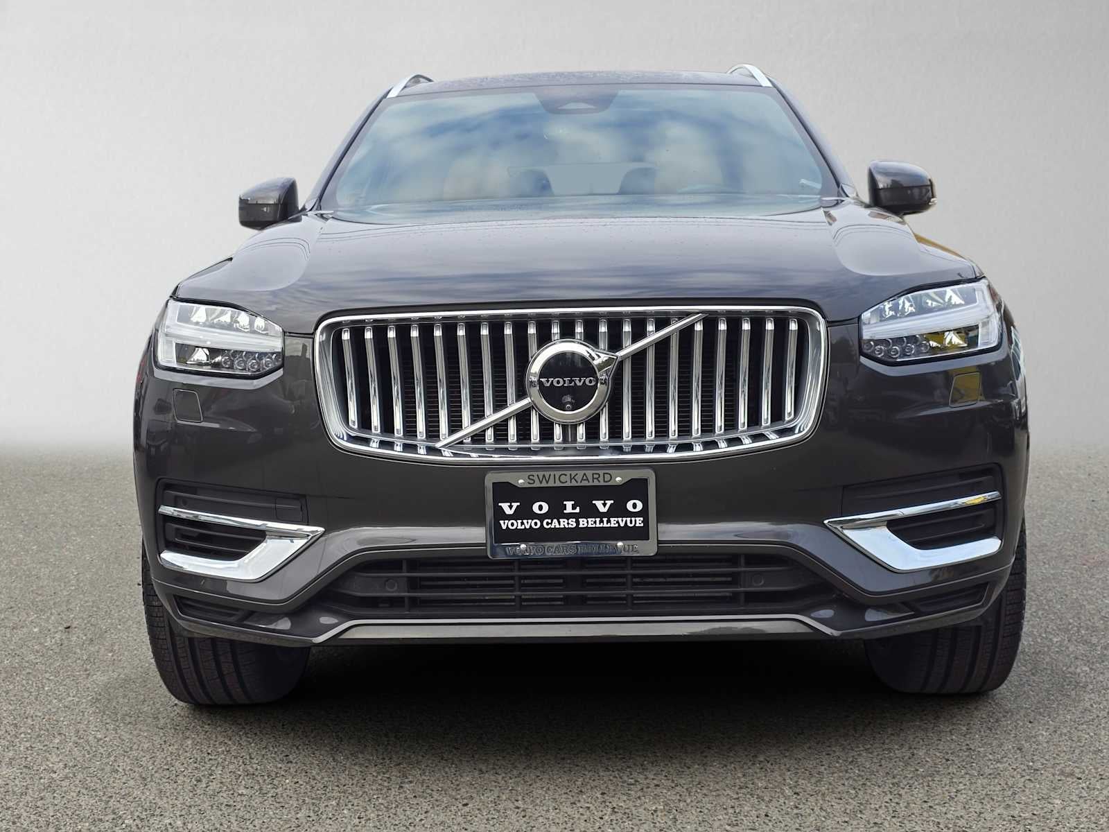 2024 Volvo XC90 Recharge Plug-In Hybrid Ultimate Bright Theme