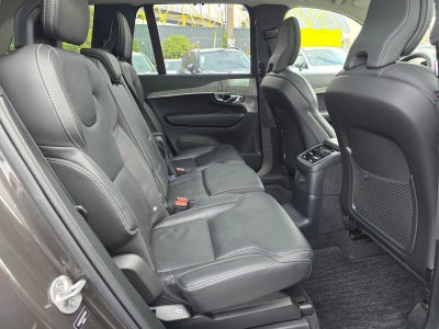2024 Volvo XC90 Recharge Plug-In Hybrid Ultimate Bright Theme