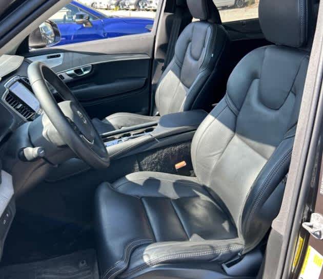 2024 Volvo XC90 Recharge Plug-In Hybrid Ultimate Bright Theme