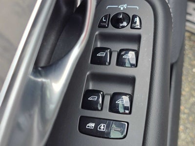 2024 Volvo XC90 Recharge Plug-In Hybrid Ultimate Bright Theme