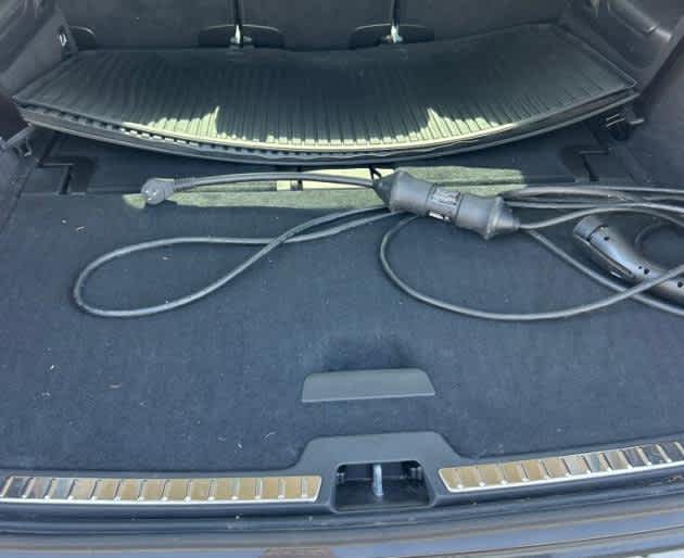 2024 Volvo XC90 Recharge Plug-In Hybrid Ultimate Bright Theme