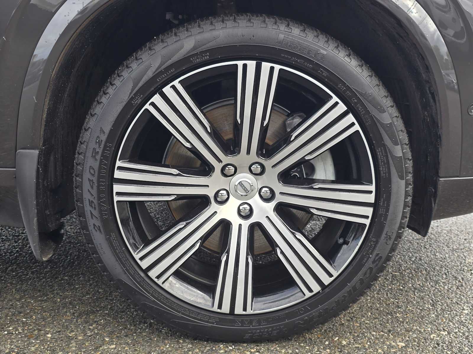 2024 Volvo XC90 Recharge Plug-In Hybrid Ultimate Bright Theme