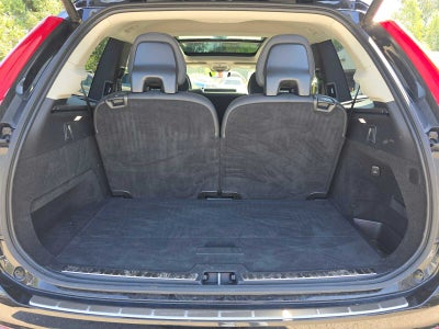 2023 Volvo XC90 Recharge Plug-In Hybrid Plus Bright Theme