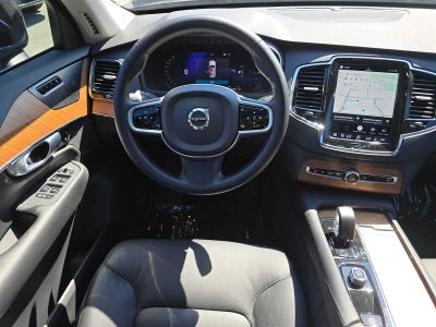 2023 Volvo XC90 Recharge Plug-In Hybrid Plus Bright Theme