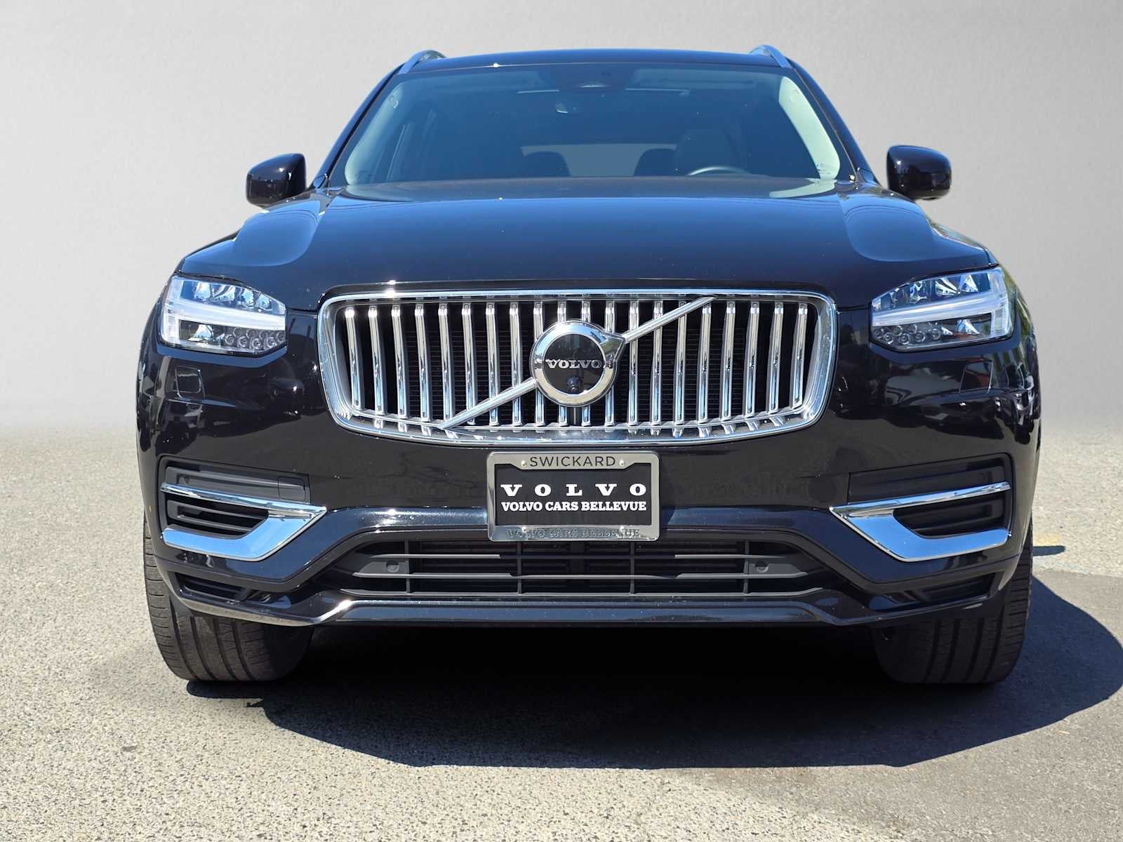 2023 Volvo XC90 Recharge Plug-In Hybrid Plus Bright Theme