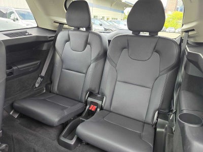 2023 Volvo XC90 Recharge Plug-In Hybrid Plus Bright Theme