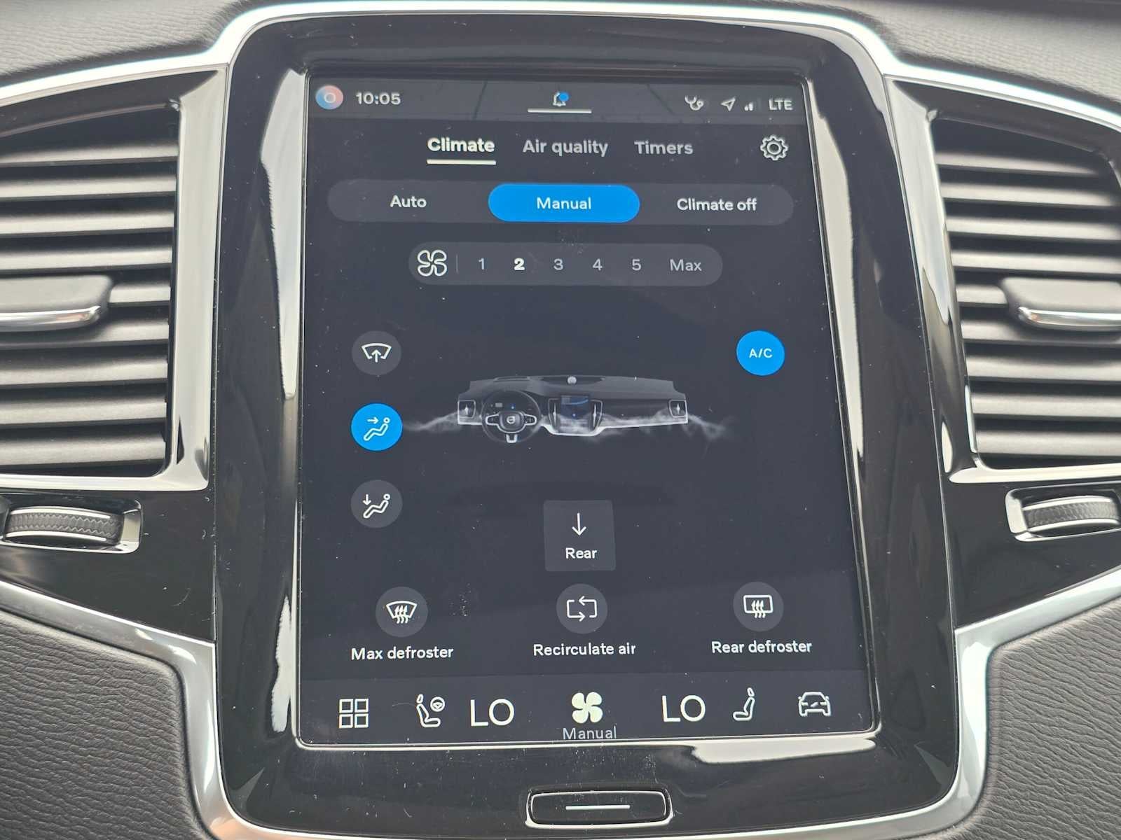 2023 Volvo XC90 Recharge Plug-In Hybrid Plus Bright Theme