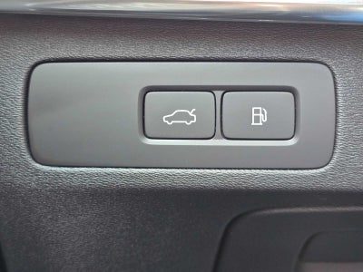 2023 Volvo XC90 Recharge Plug-In Hybrid Plus Bright Theme