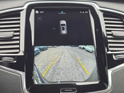 2023 Volvo XC90 Recharge Plug-In Hybrid Plus Dark Theme