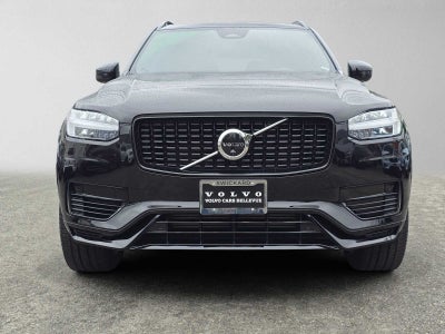 2023 Volvo XC90 Recharge Plug-In Hybrid Plus Dark Theme