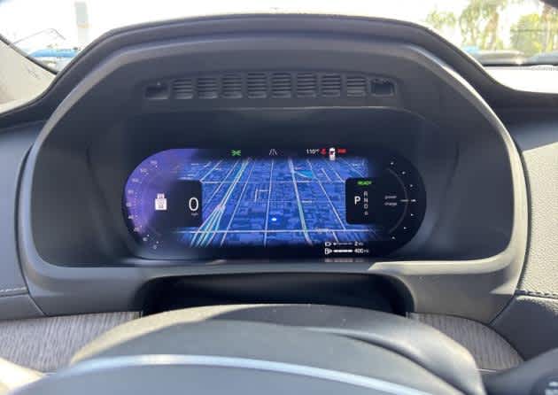 2023 Volvo XC90 Recharge Plug-In Hybrid Ultimate Dark Theme