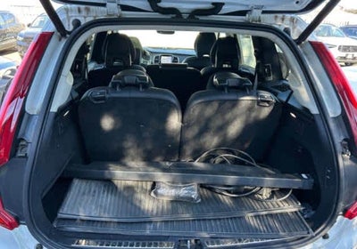 2023 Volvo XC90 Recharge Plug-In Hybrid Ultimate Dark Theme