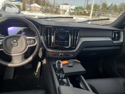 2024 Volvo XC60 Recharge Plug-In Hybrid Ultimate Black Edition