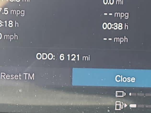 2024 Volvo XC60 Recharge Plug-In Hybrid Ultimate Black Edition