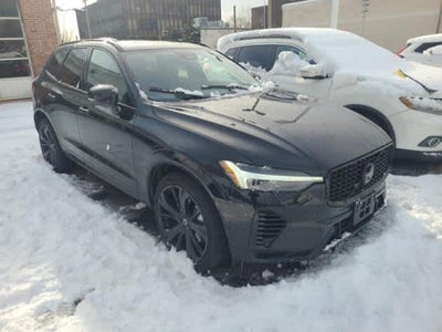 2024 Volvo XC60 Recharge Plug-In Hybrid Ultimate Black Edition