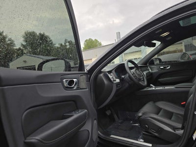 2024 Volvo XC60 Recharge Plug-In Hybrid Ultimate Black Edition