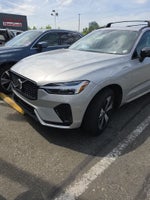 2024 Volvo XC60 Recharge Plug-In Hybrid Plus Dark Theme