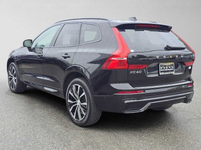 2023 Volvo XC60 Recharge Plug-In Hybrid Plus Dark Theme